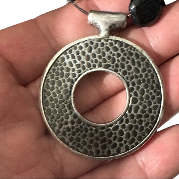 Signed Chicos 3 Strand Glass & 925 Bead Round Leather Inset Pendant Necklace 22” - Picture 4 of 16